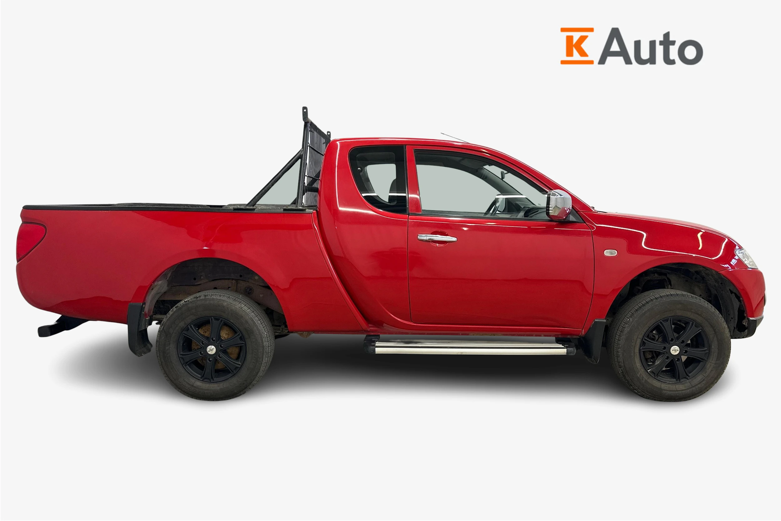punainen Mitsubishi L200 2012 kuva 5.