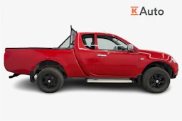 punainen Mitsubishi L200 2012 kuva 5.