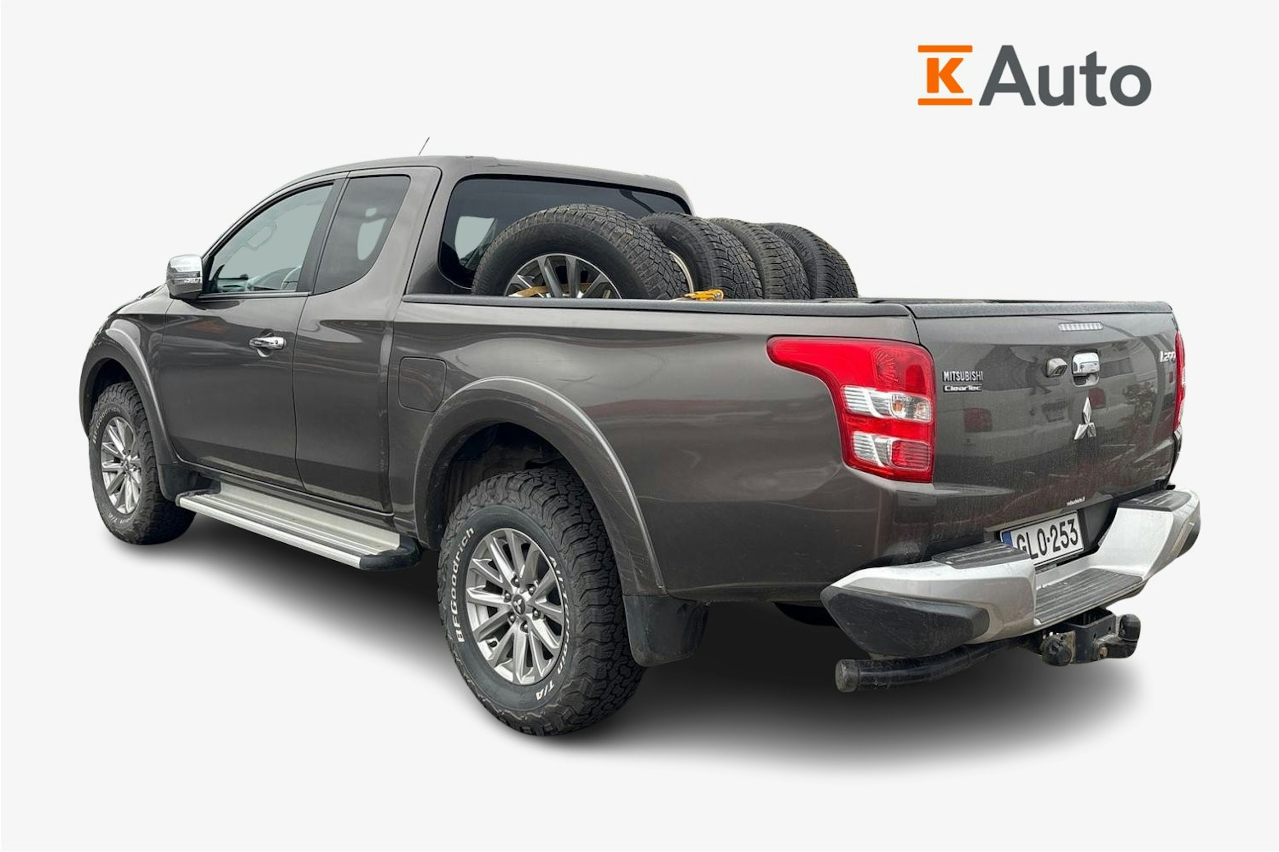 ruskea (beige) Mitsubishi L200 2015 kuva 2.