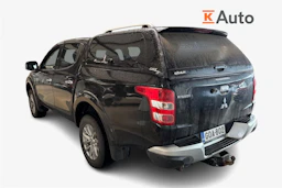 musta Mitsubishi L200 2015 kuva 2.