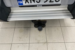 Harmaa Mitsubishi L200 2015 kuva 22.