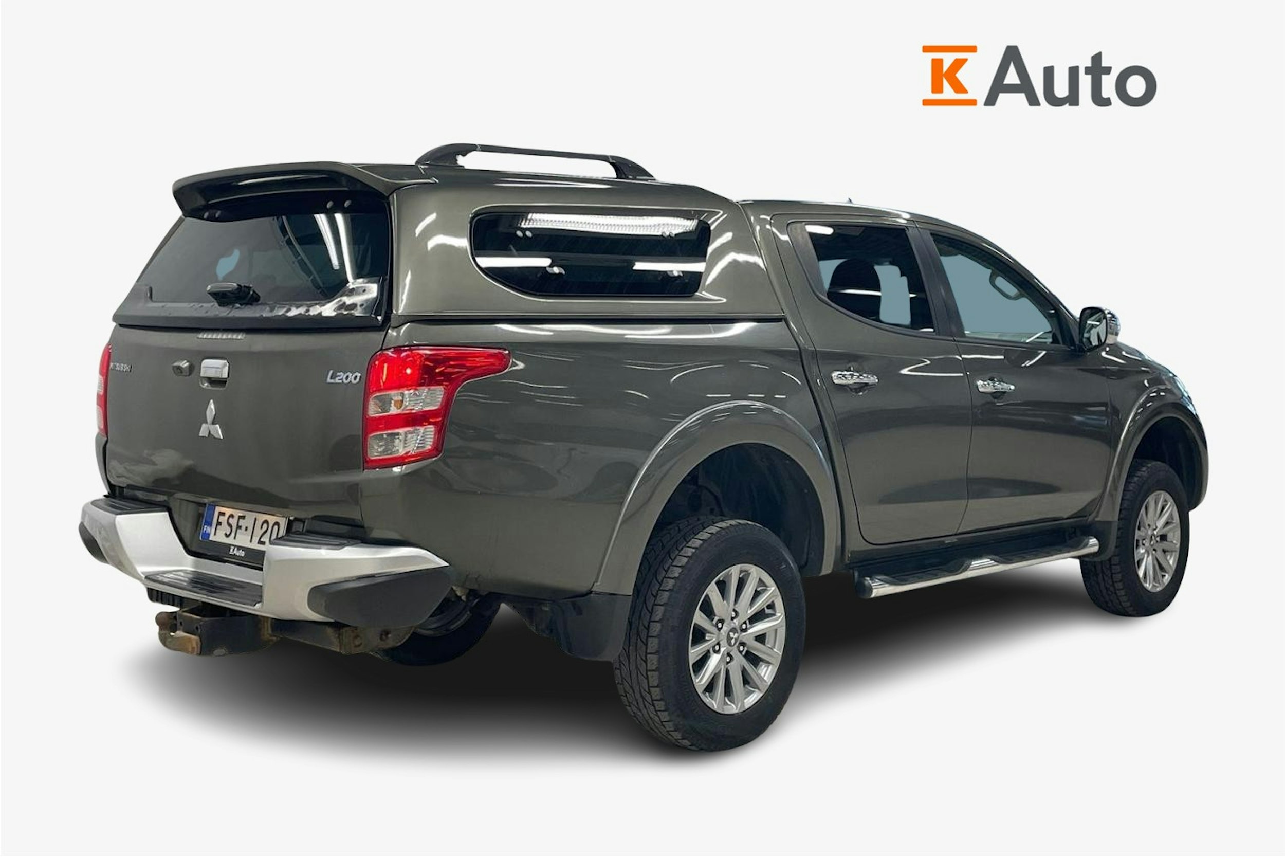 Vihreä Mitsubishi L200 2016 kuva 2.