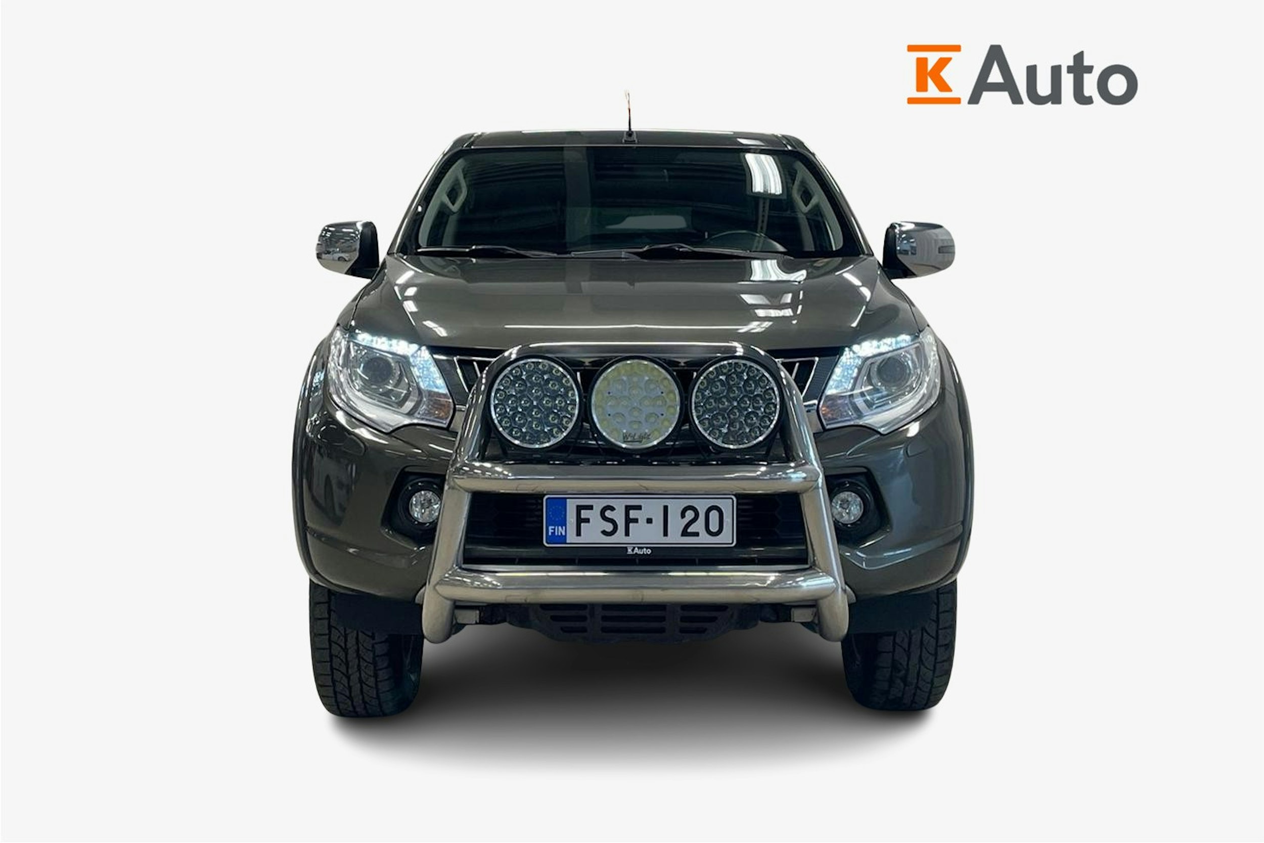 Vihreä Mitsubishi L200 2016 kuva 5.