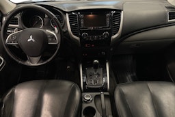 Vihreä Mitsubishi L200 2016 kuva 9.