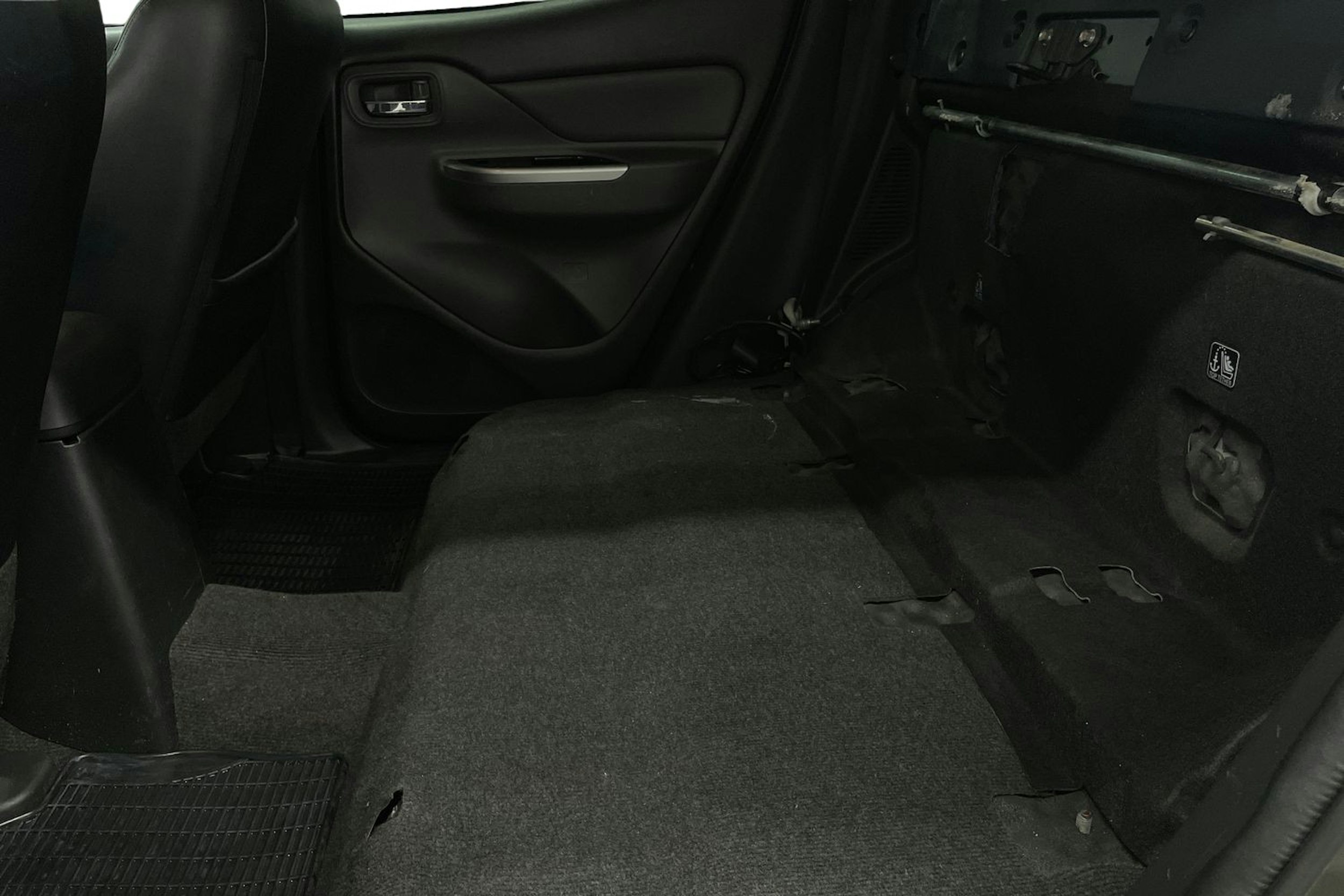 Vihreä Mitsubishi L200 2016 kuva 10.