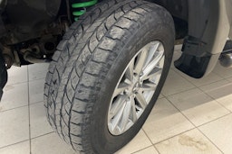 Vihreä Mitsubishi L200 2016 kuva 13.