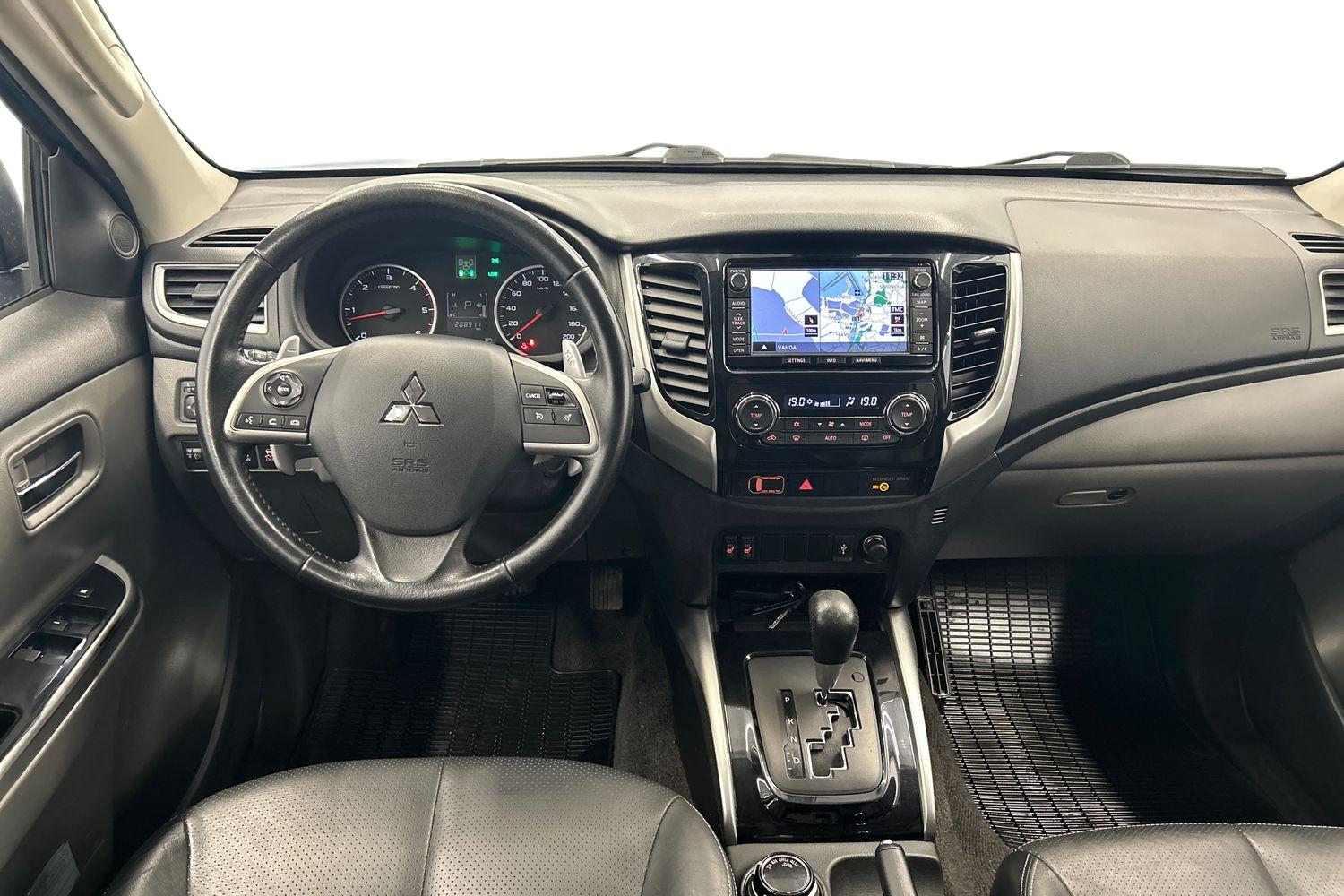 Mitsubishi L200 2016, kuva 7/27