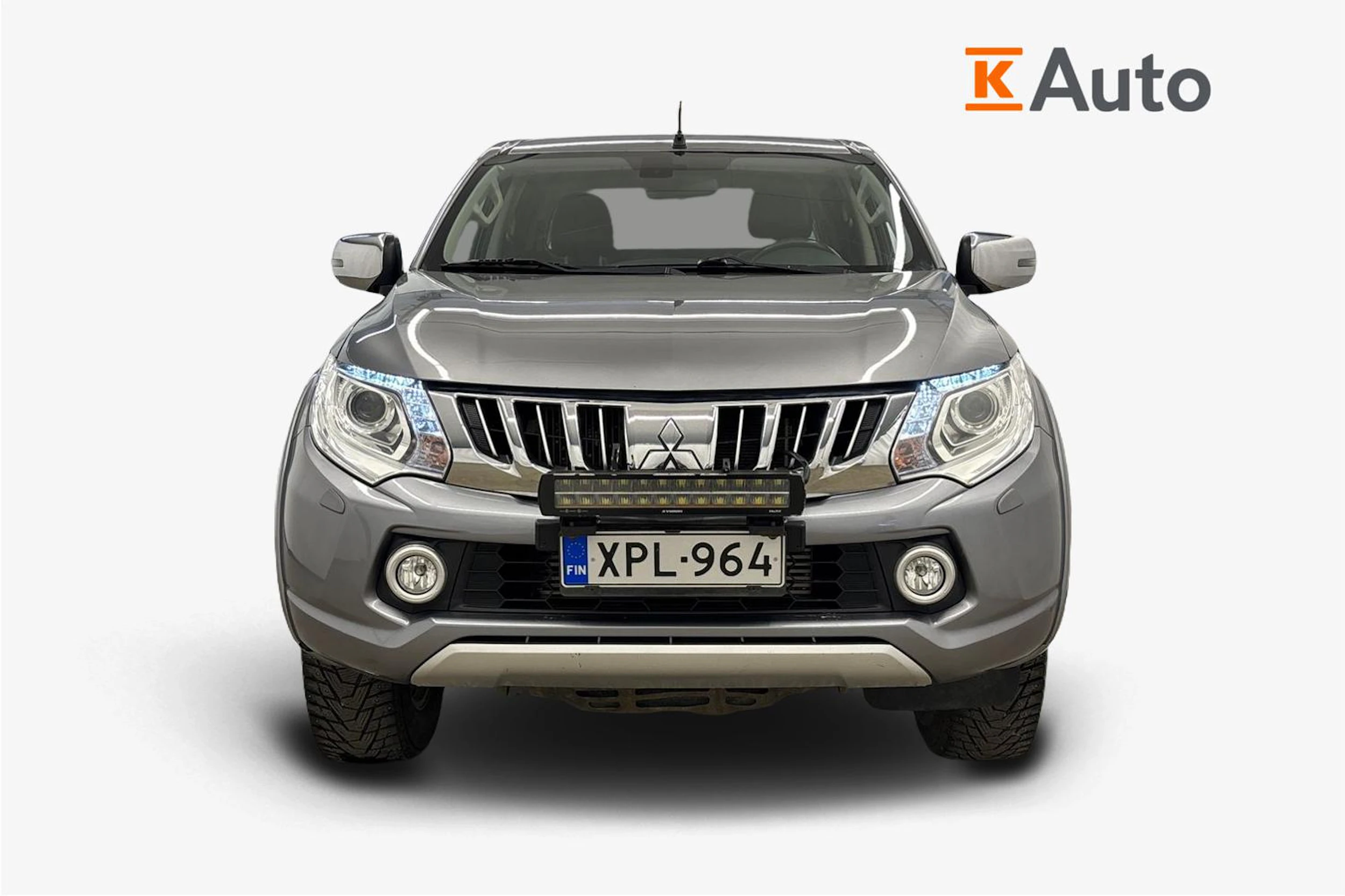 hopea Mitsubishi L200 2016 kuva 5.