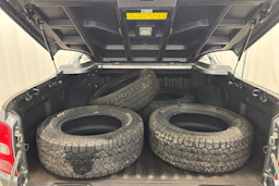 hopea Mitsubishi L200 2016 kuva 20.