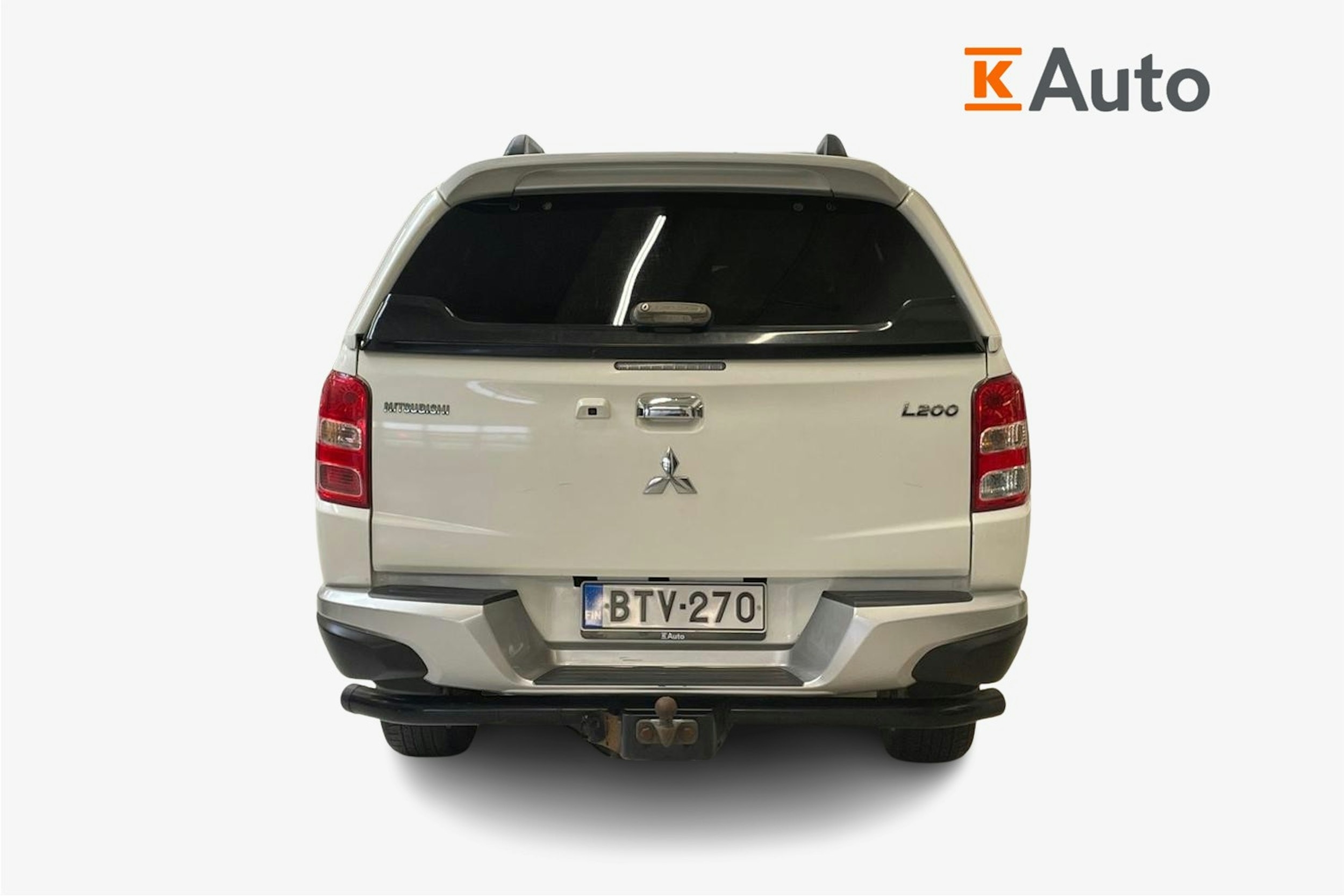 valkoinen Mitsubishi L200 2017 kuva 3.