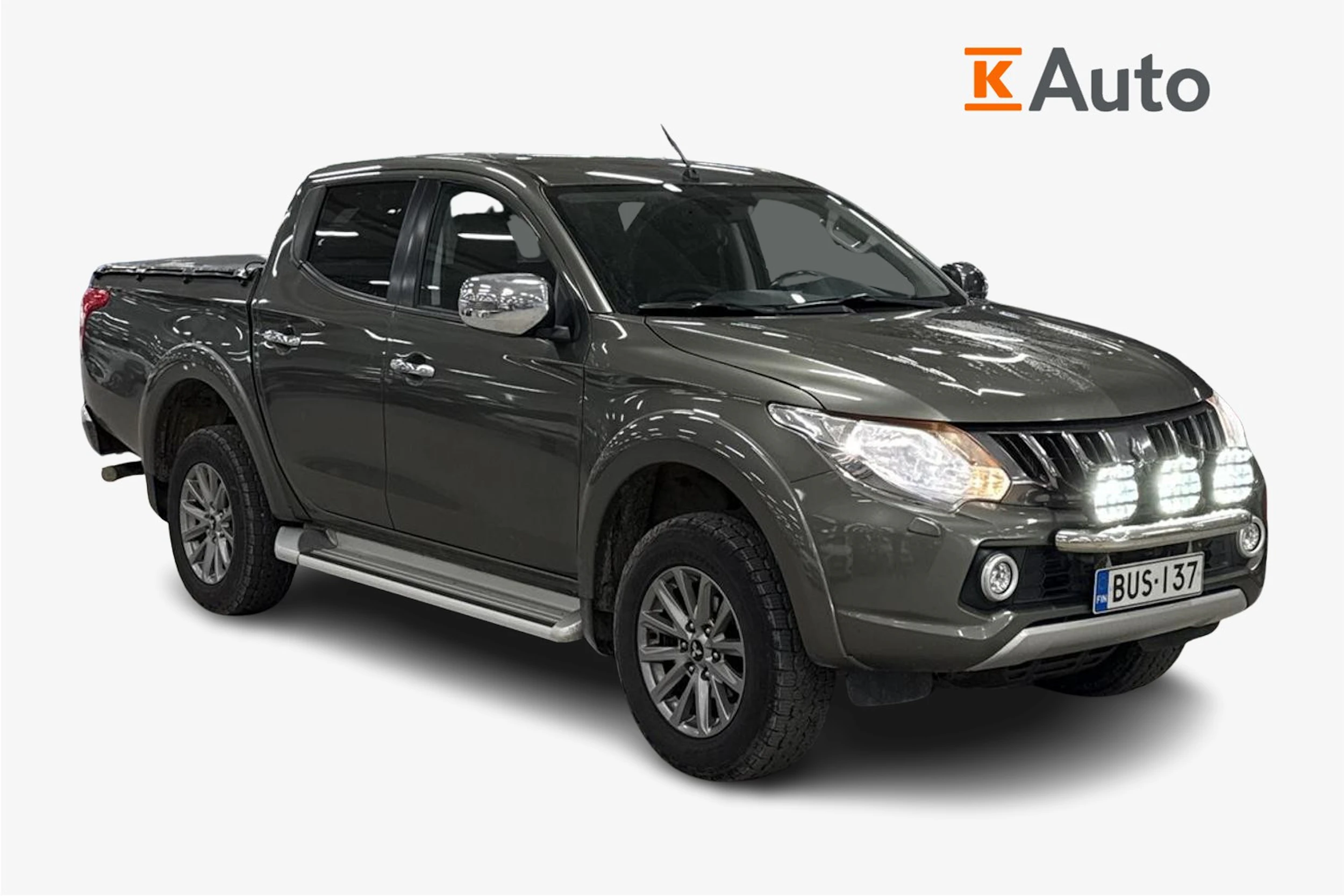 vihreä Mitsubishi L200 2017 kuva 1.