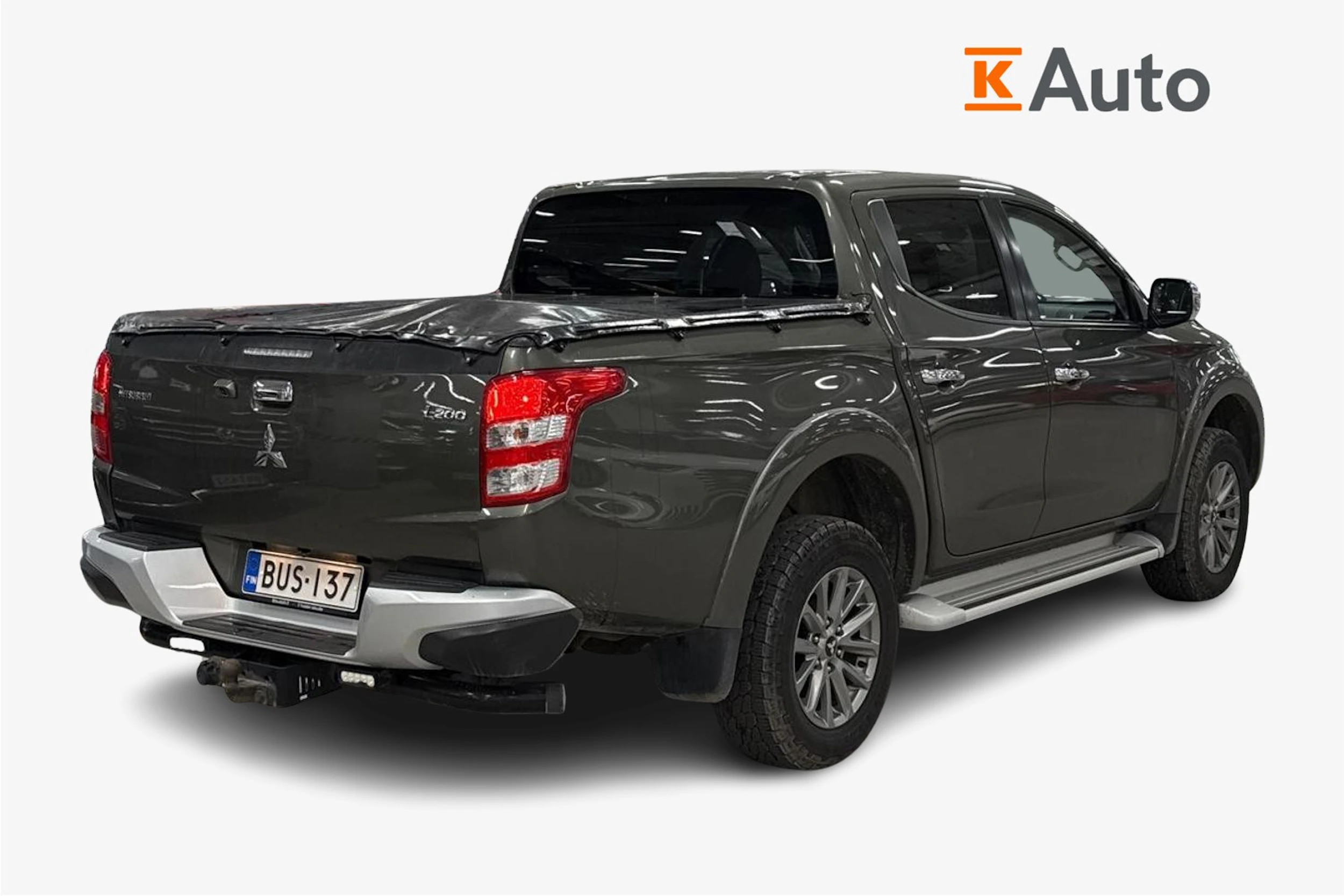 vihreä Mitsubishi L200 2017 kuva 2.