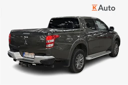 vihreä Mitsubishi L200 2017 kuva 2.