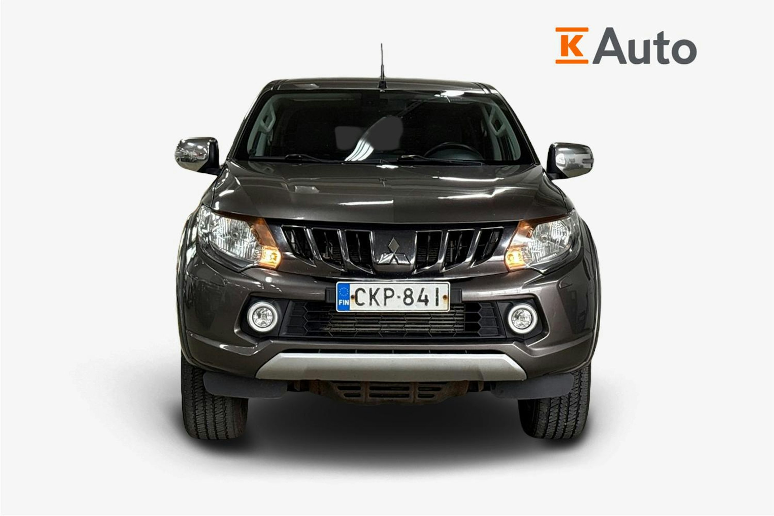 met. ruskea (beige) Mitsubishi L200 2017 kuva 4.