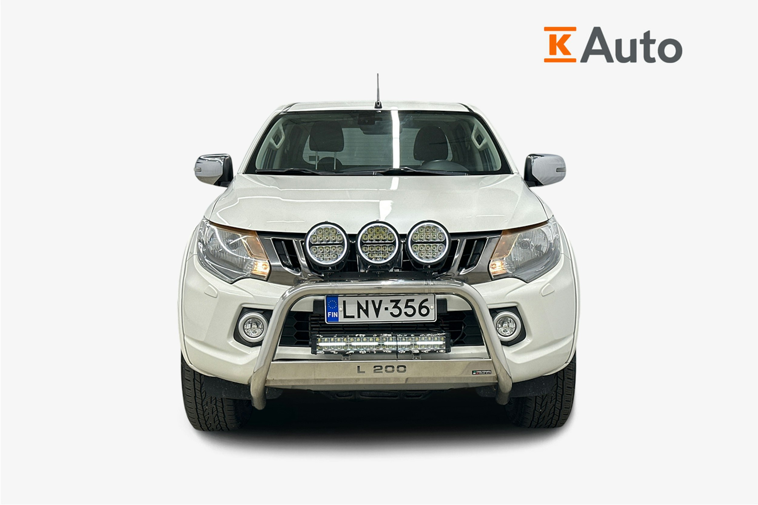 valkoinen Mitsubishi L200 2017 kuva 4.