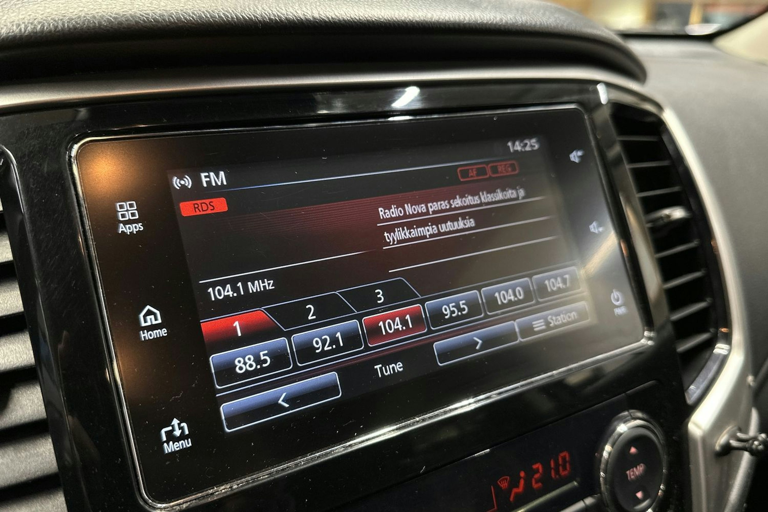 hopea Mitsubishi L200 2019 kuva 22.