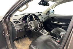 ruskea (beige) Mitsubishi L200 2020 kuva 3.