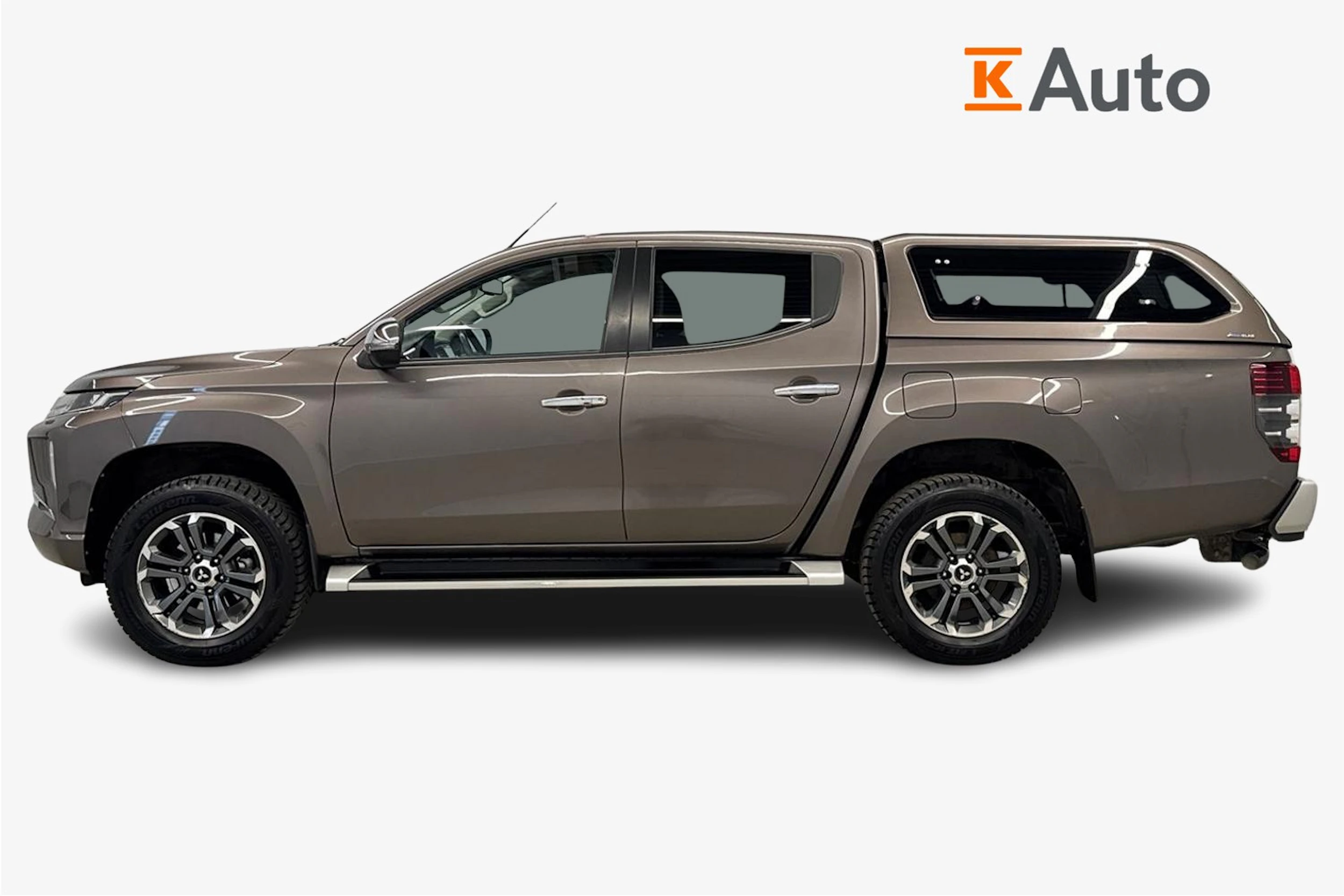 ruskea (beige) Mitsubishi L200 2020 kuva 5.