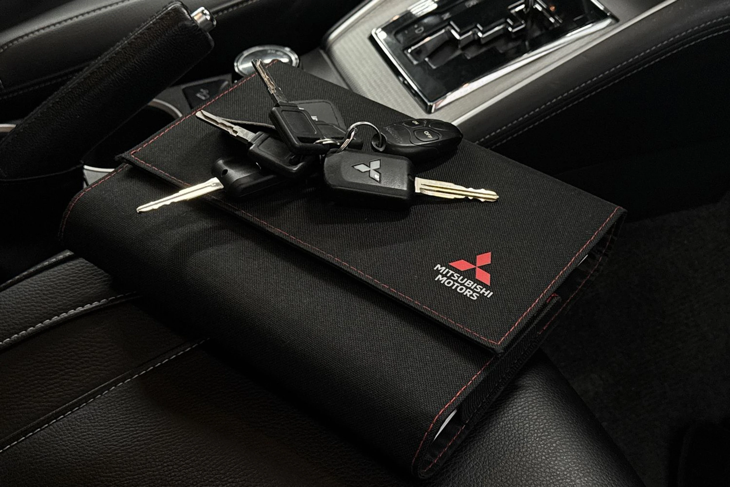 ruskea (beige) Mitsubishi L200 2020 kuva 21.