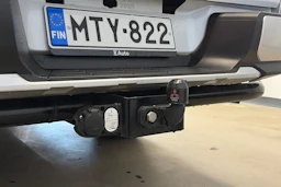 Valkoinen Mitsubishi L200 2021 kuva 10.