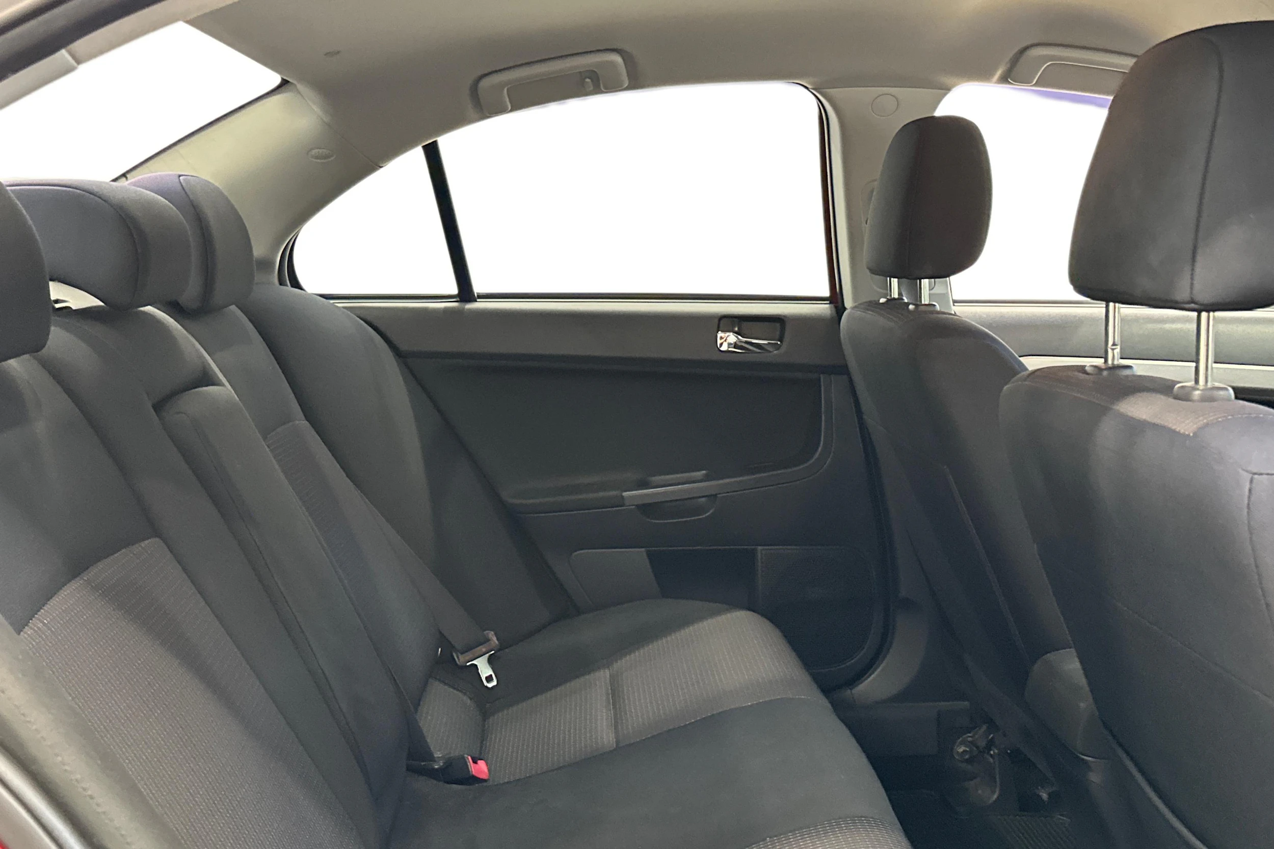 punainen Mitsubishi Lancer 2008 kuva 9.