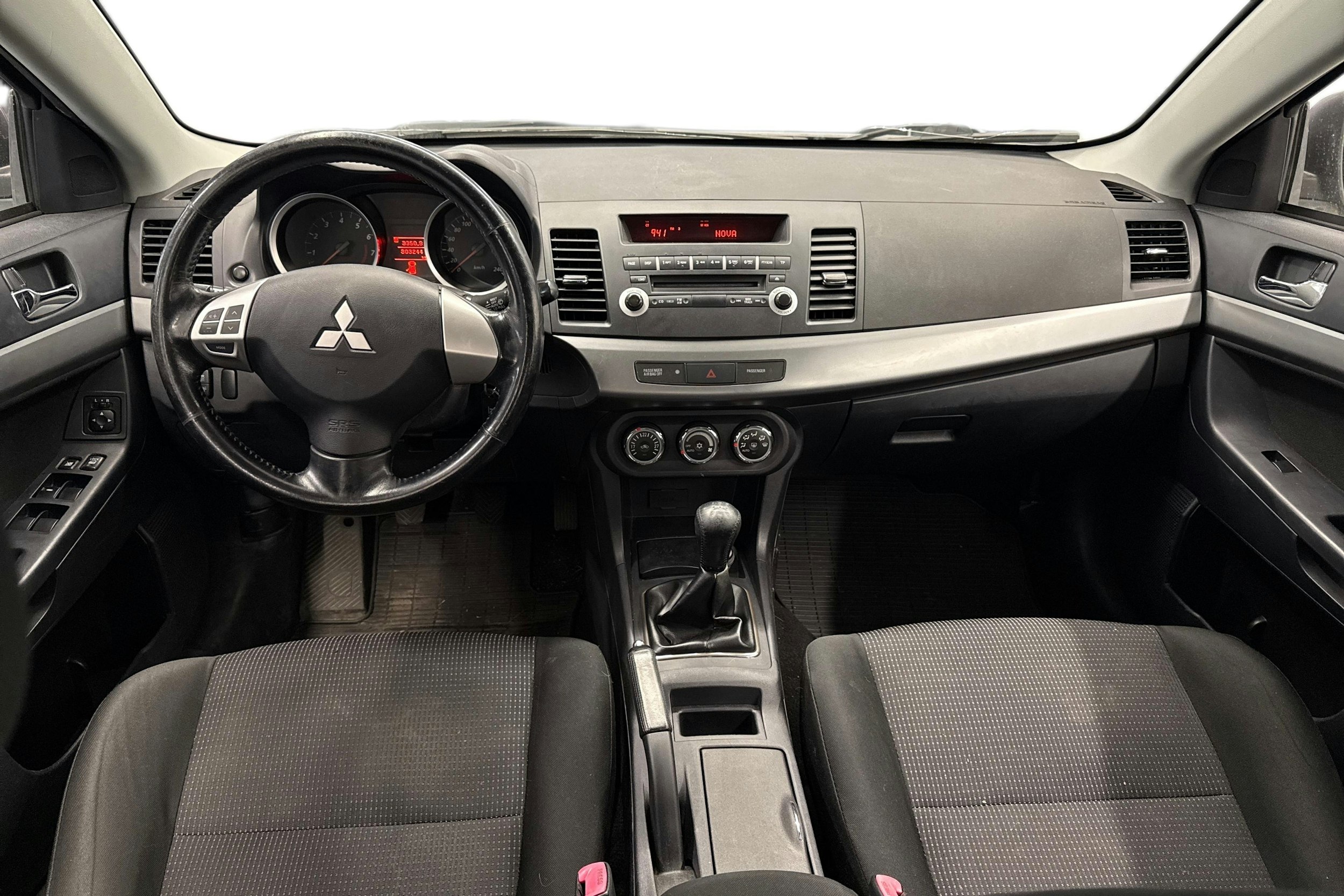 harmaa Mitsubishi Lancer 2011 kuva 7.
