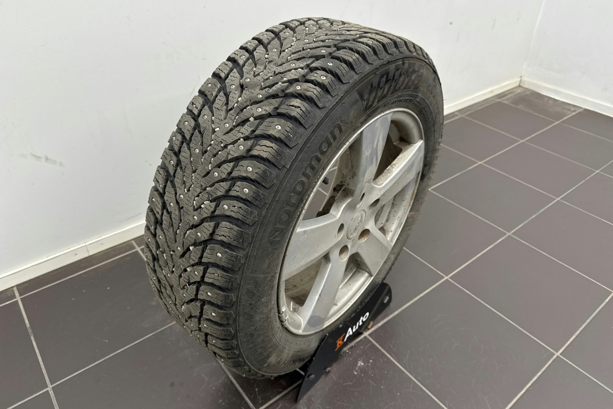 harmaa Mitsubishi Lancer 2011 kuva 11.