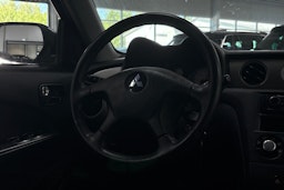 Musta Mitsubishi Outlander 2006 kuva 14.