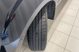 Musta Mitsubishi Outlander 2009 kuva 13.