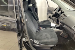 Musta Mitsubishi Outlander 2009 kuva 23.