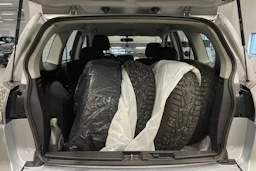 met. harmaa Mitsubishi Outlander 2010 kuva 11.