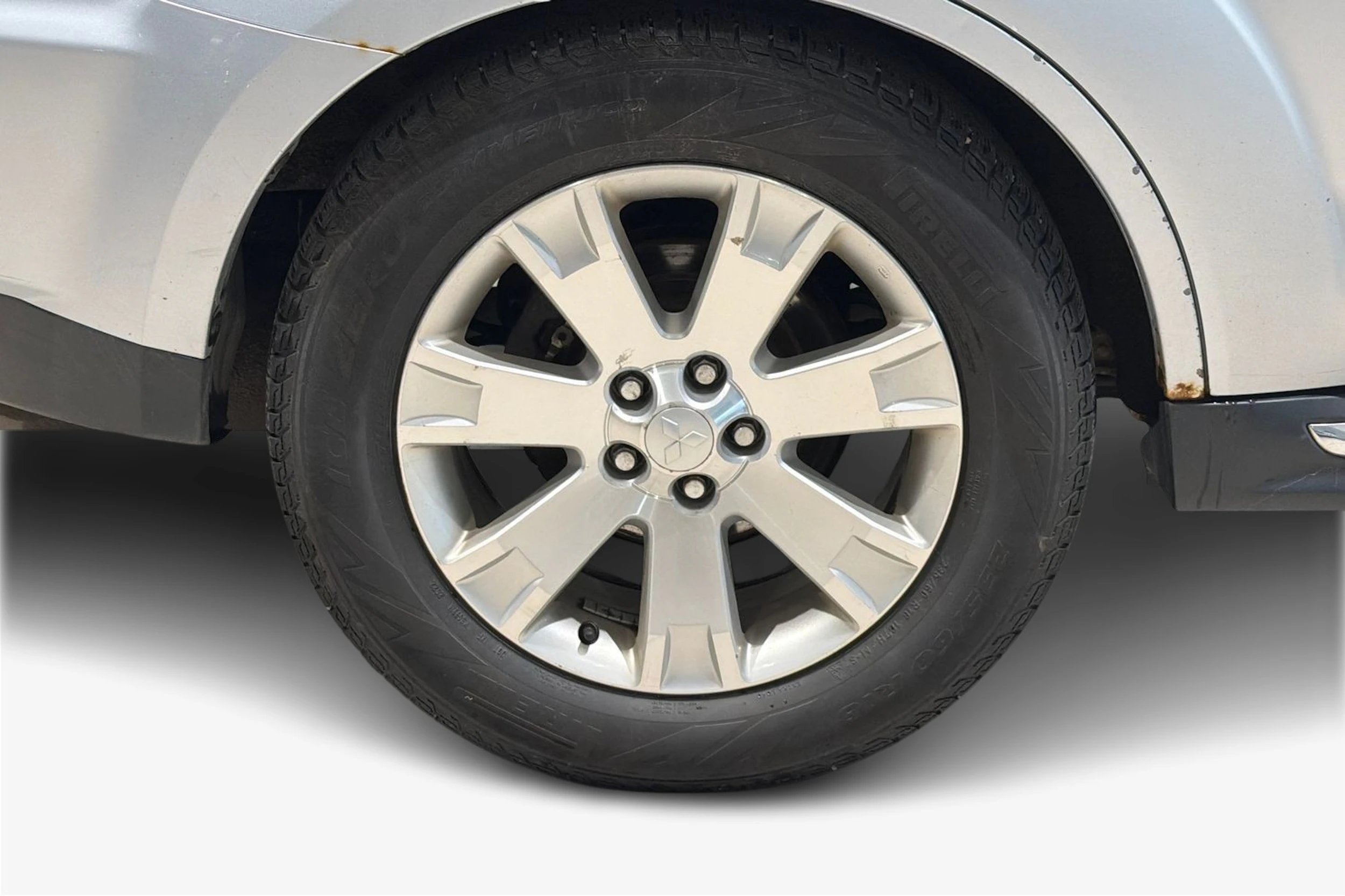 Harmaa Mitsubishi Outlander 2011 kuva 12.