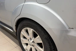 Harmaa Mitsubishi Outlander 2011 kuva 29.