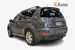 Ruskea (beige) Mitsubishi Outlander 2012 kuva 2.
