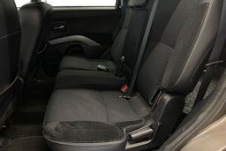 Ruskea (beige) Mitsubishi Outlander 2012 kuva 10.