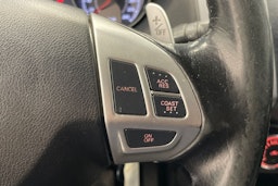Ruskea (beige) Mitsubishi Outlander 2012 kuva 17.