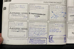 Harmaa Mitsubishi Outlander 2011 kuva 17.