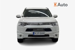 valkoinen Mitsubishi Outlander PHEV 2014 kuva 5.