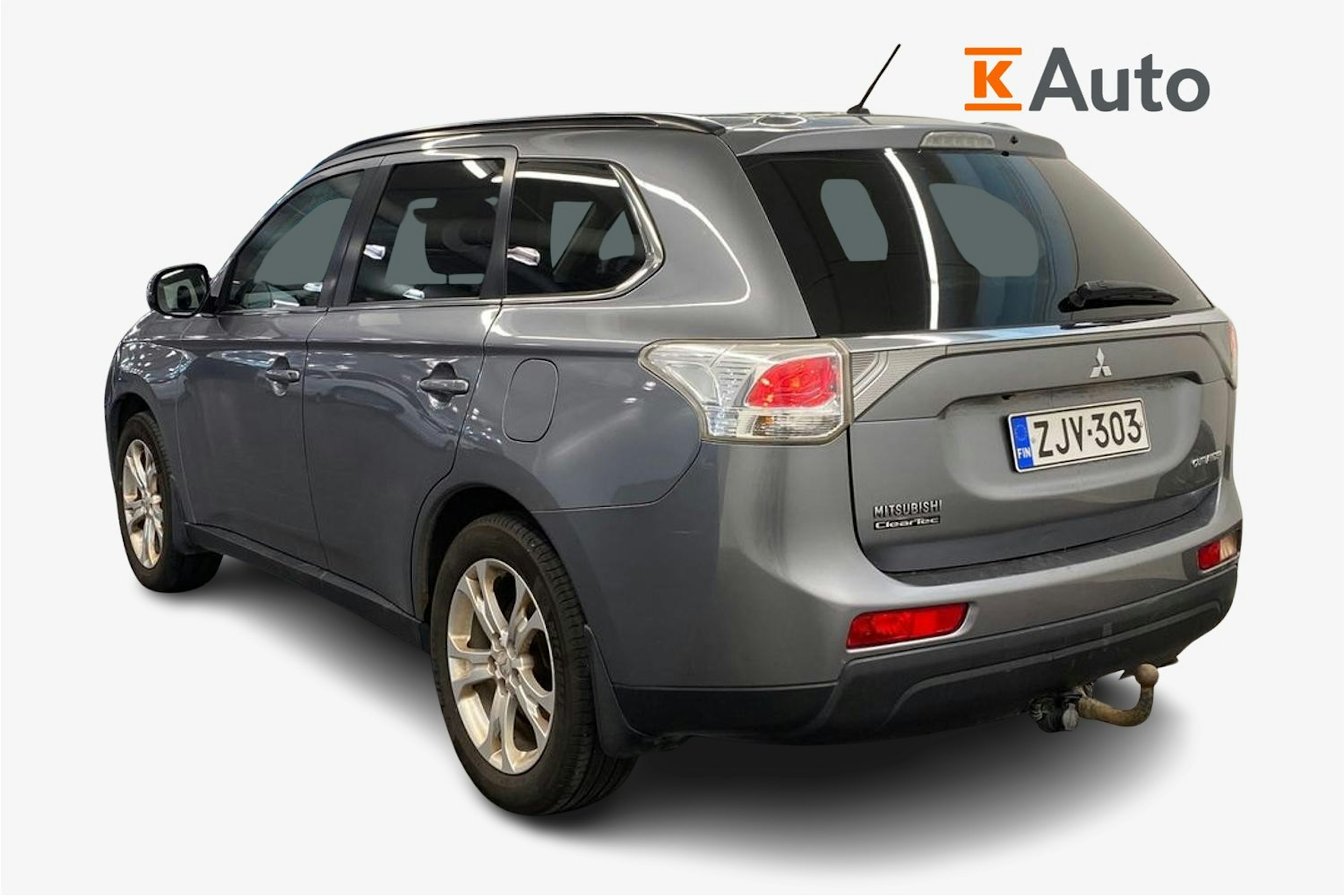 Harmaa Mitsubishi Outlander 2013 kuva 2.