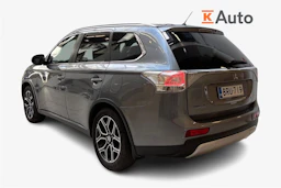 Harmaa Mitsubishi Outlander 2014 kuva 2.