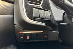 Harmaa Mitsubishi Outlander 2014 kuva 21.