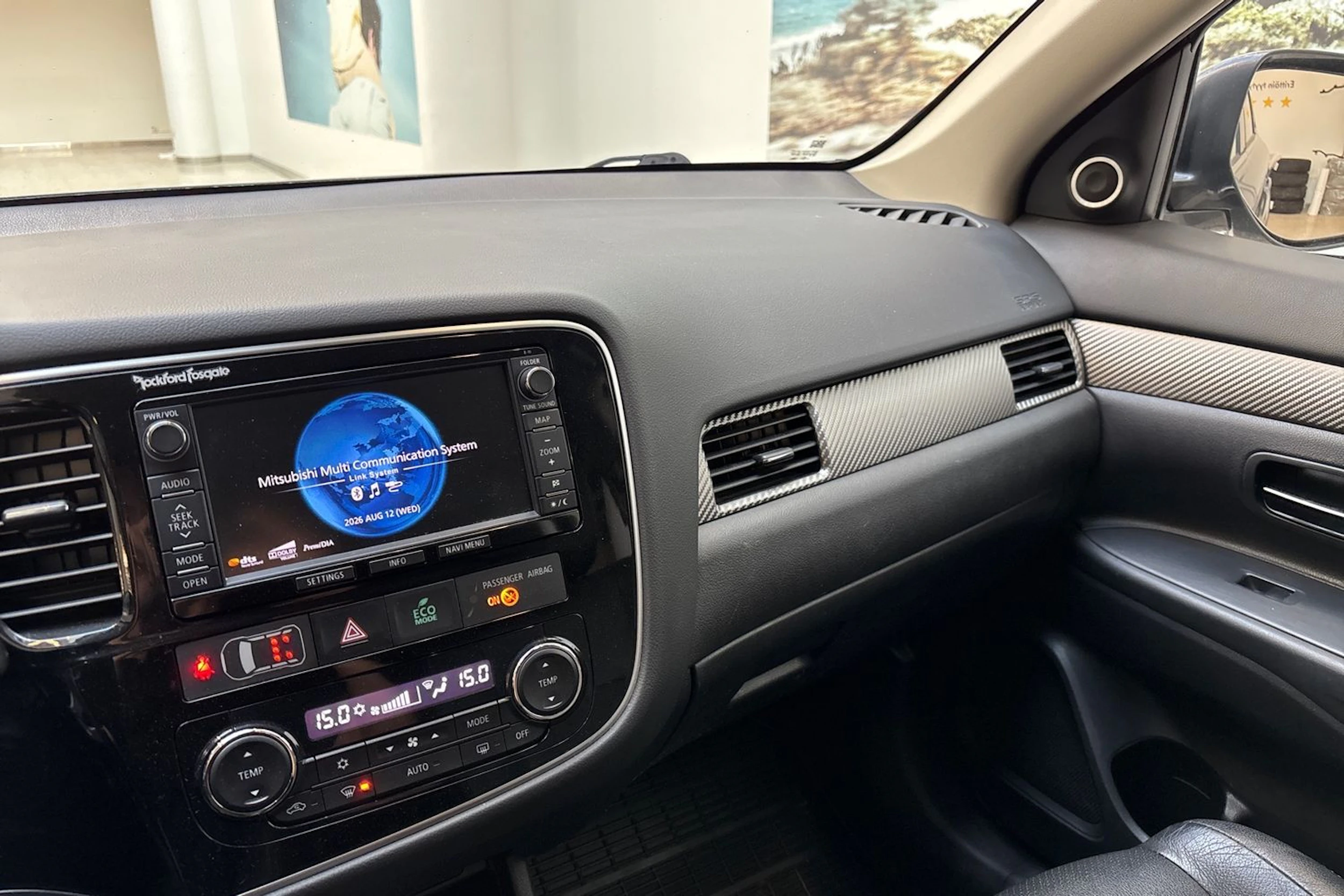 Harmaa Mitsubishi Outlander 2014 kuva 22.