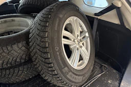 Harmaa Mitsubishi Outlander 2014 kuva 24.