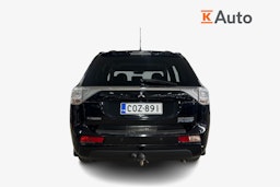 Musta Mitsubishi Outlander 2014 kuva 3.