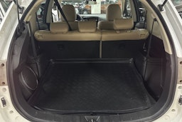 Valkoinen Mitsubishi Outlander 2014 kuva 24.