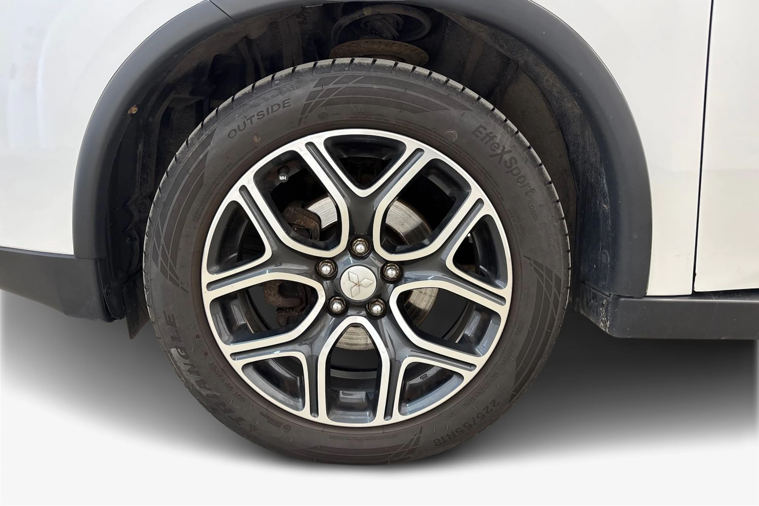valkoinen Mitsubishi Outlander 2014 kuva 12.