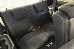 valkoinen Mitsubishi Outlander 2014 kuva 18.