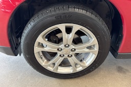 Punainen Mitsubishi Outlander 2014 kuva 9.