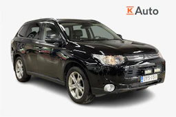 Musta Mitsubishi Outlander 2014 kuva 1.