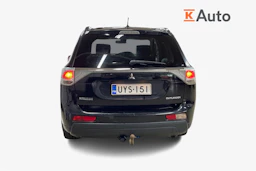 Musta Mitsubishi Outlander 2014 kuva 3.
